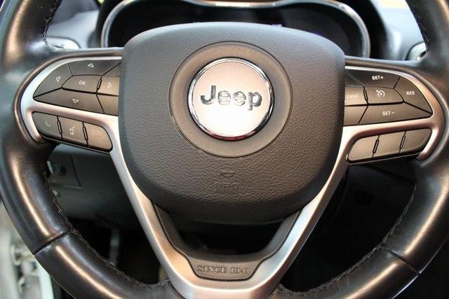 used 2020 Jeep Grand Cherokee car, priced at $23,900