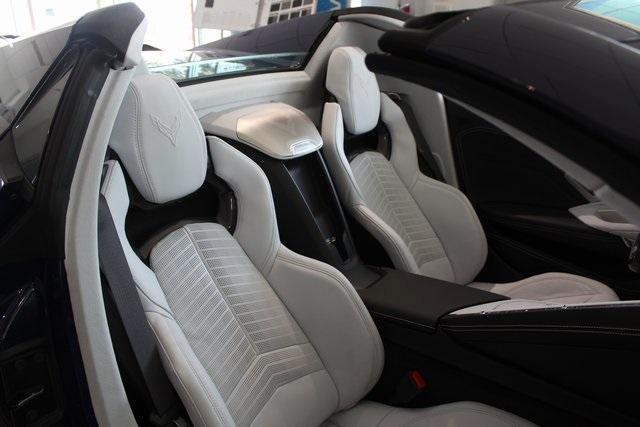 new 2025 Chevrolet Corvette car