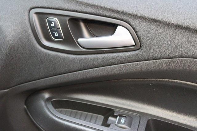 used 2017 Ford Escape car, priced at $14,900