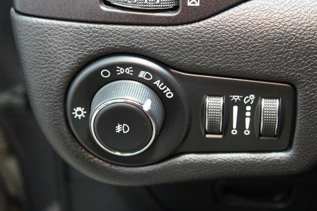 used 2020 Jeep Cherokee car, priced at $21,900