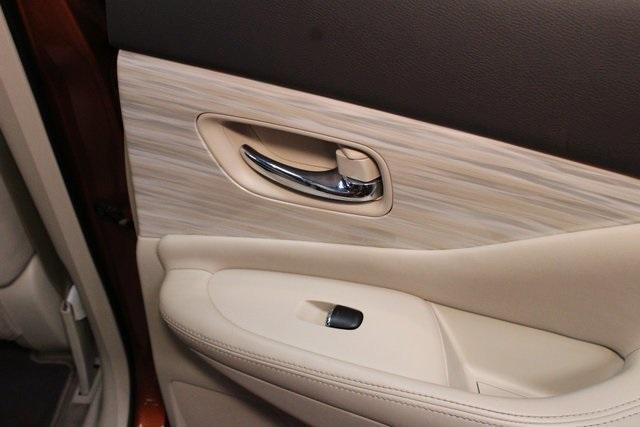 used 2015 Nissan Murano car, priced at $12,500