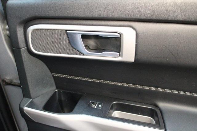used 2024 Ford Explorer car, priced at $37,900