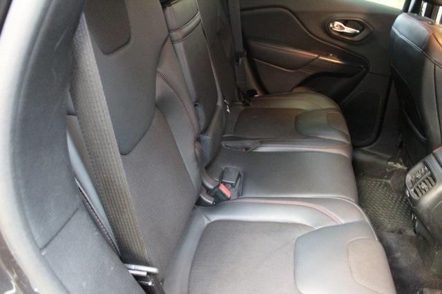 used 2016 Jeep Cherokee car, priced at $13,300