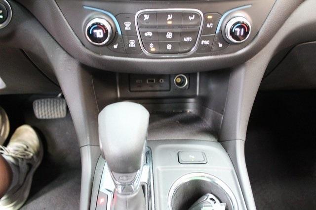 used 2024 Chevrolet Equinox car, priced at $26,300