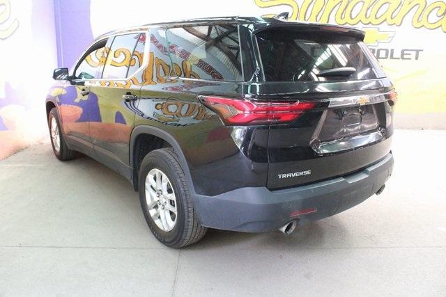 used 2022 Chevrolet Traverse car, priced at $18,900