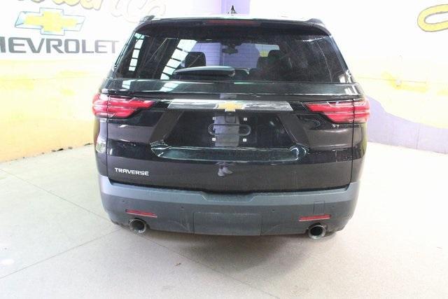 used 2022 Chevrolet Traverse car, priced at $18,900