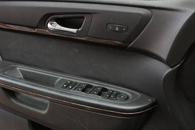 used 2014 GMC Acadia car, priced at $14,400