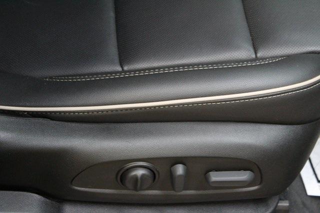 used 2023 Chevrolet Traverse car, priced at $40,900