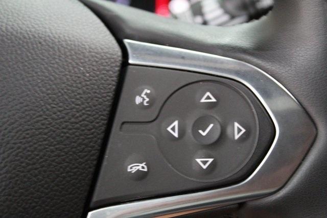 used 2023 Chevrolet Traverse car, priced at $40,900