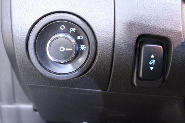 used 2015 Ford Taurus car, priced at $8,900