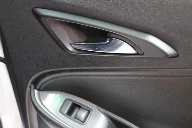 used 2022 Chevrolet Malibu car, priced at $18,900