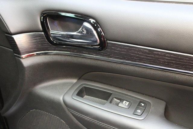 used 2019 Jeep Grand Cherokee car, priced at $27,200