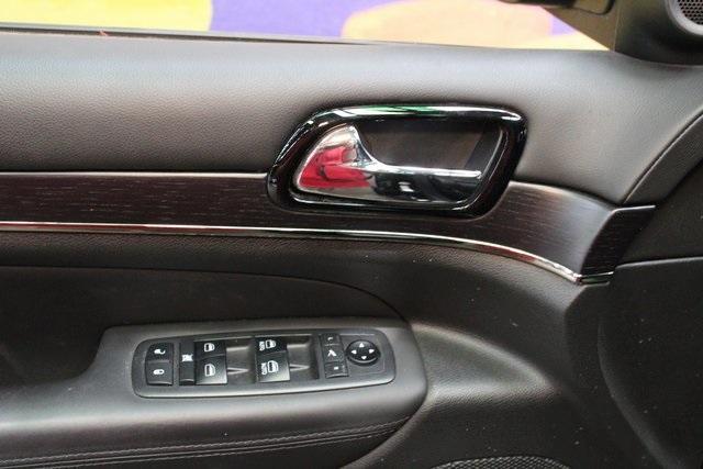 used 2019 Jeep Grand Cherokee car, priced at $27,200