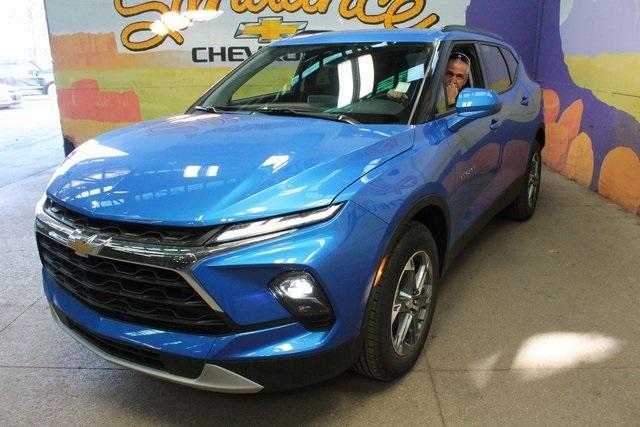 new 2025 Chevrolet Blazer car, priced at $36,081