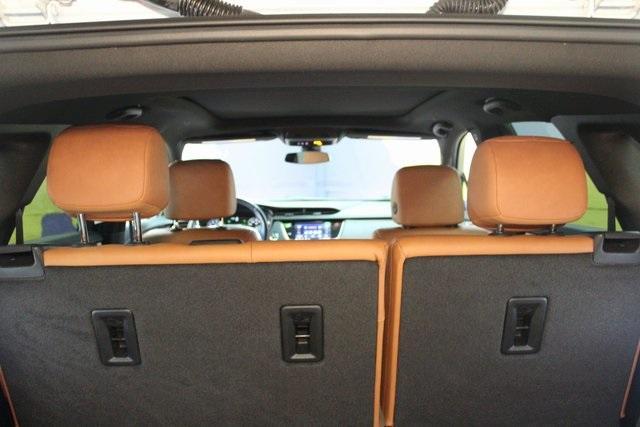 used 2021 Cadillac XT5 car, priced at $31,900