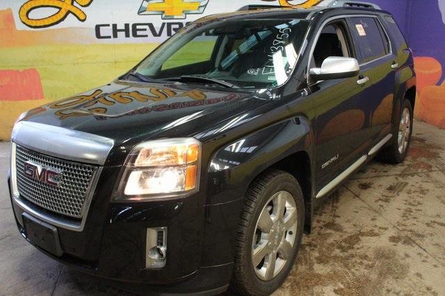 used 2015 GMC Terrain car, priced at $15,900