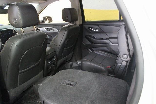 used 2021 Chevrolet Traverse car, priced at $32,900