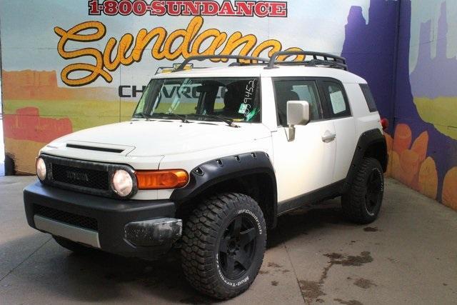 used 2009 Toyota FJ Cruiser car, priced at $15,300