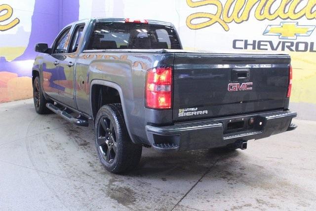 used 2018 GMC Sierra 1500 car, priced at $31,900