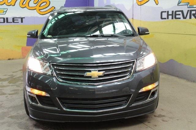 used 2014 Chevrolet Traverse car, priced at $9,900