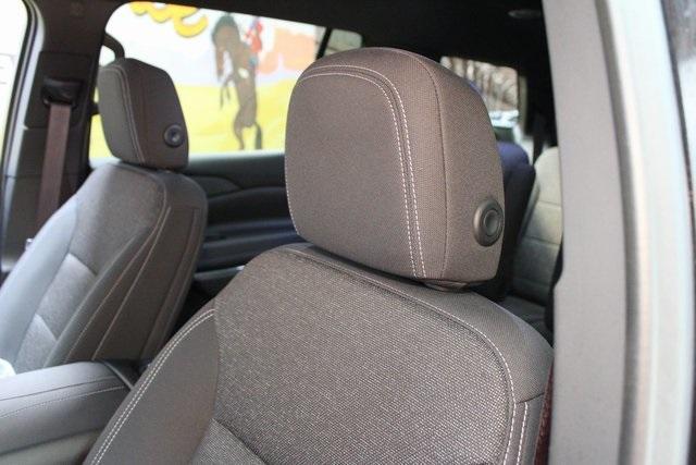 used 2024 Chevrolet Traverse car, priced at $41,900