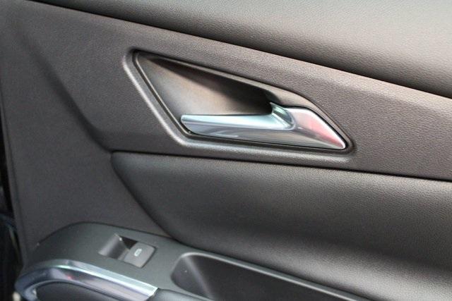 used 2024 Chevrolet Traverse car, priced at $41,900
