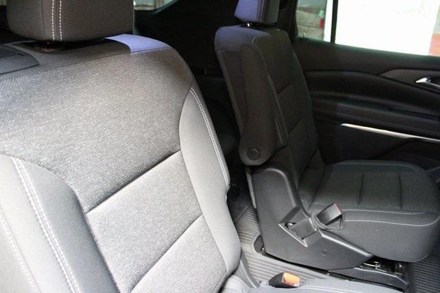 used 2024 Chevrolet Traverse car, priced at $41,900
