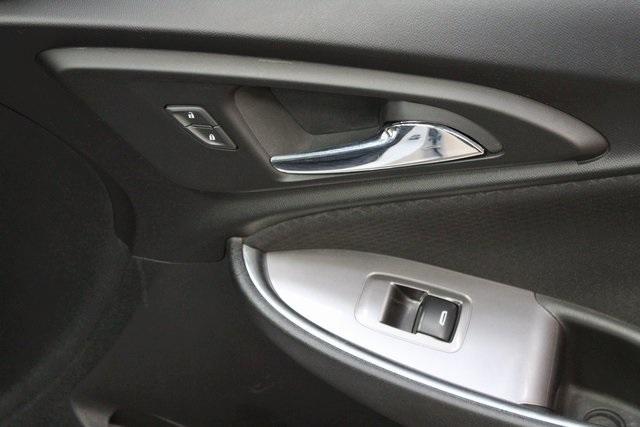 used 2019 Chevrolet Malibu car, priced at $17,900