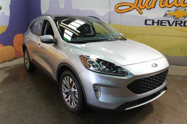 used 2022 Ford Escape car, priced at $27,900
