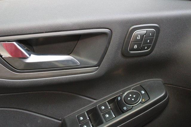 used 2022 Ford Escape car, priced at $27,900