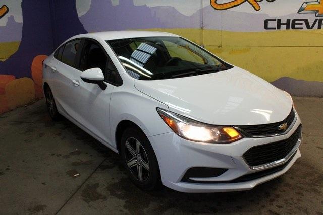 used 2016 Chevrolet Cruze car, priced at $8,900