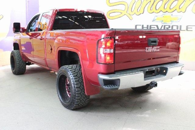 used 2018 GMC Sierra 1500 car, priced at $28,500