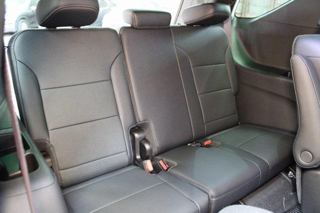 new 2025 Chevrolet Traverse car, priced at $54,747