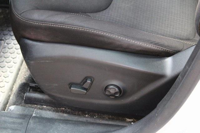 used 2016 Jeep Cherokee car, priced at $13,400