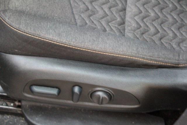 used 2022 Chevrolet Equinox car, priced at $20,900