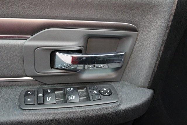 used 2022 Ram 1500 Classic car, priced at $34,900