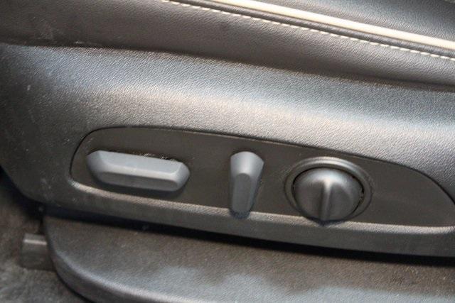 used 2023 Chevrolet Traverse car, priced at $35,500
