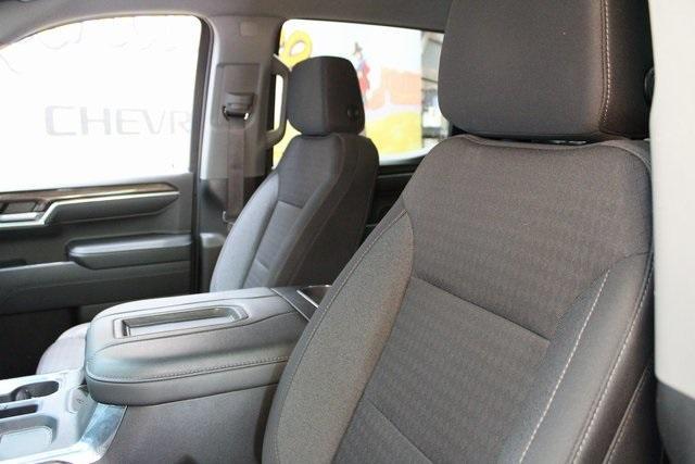 used 2022 Chevrolet Silverado 1500 car, priced at $39,900