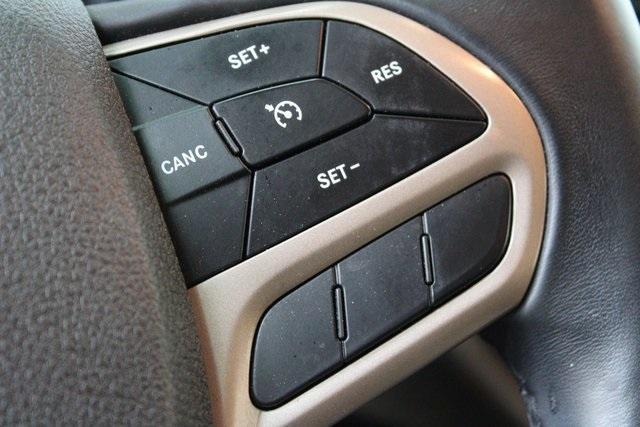 used 2017 Jeep Cherokee car, priced at $14,900