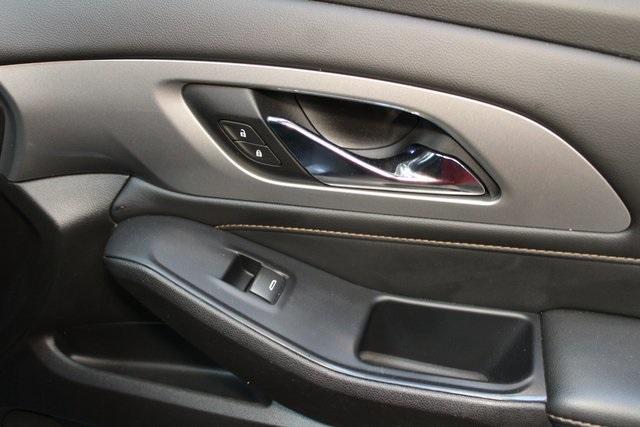 used 2021 Chevrolet Traverse car, priced at $32,500