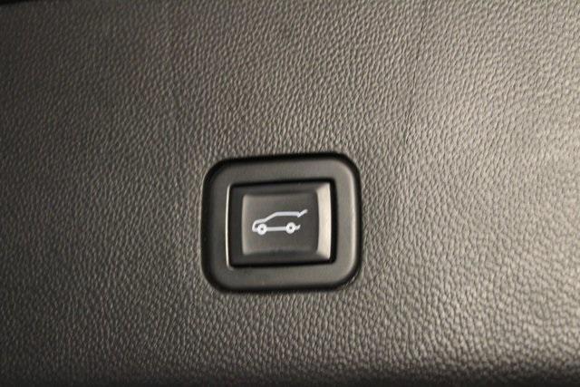 used 2021 Chevrolet Traverse car, priced at $32,500