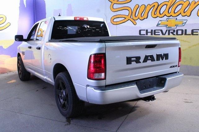 used 2019 Ram 1500 Classic car, priced at $22,400