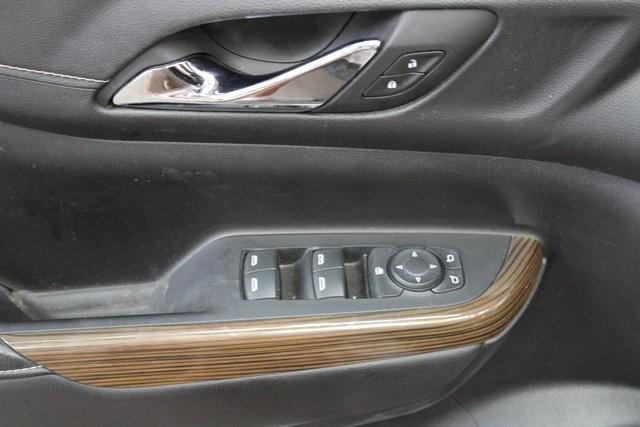 used 2023 GMC Acadia car, priced at $33,600