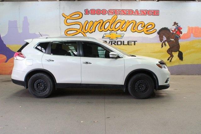 used 2016 Nissan Rogue car, priced at $15,500