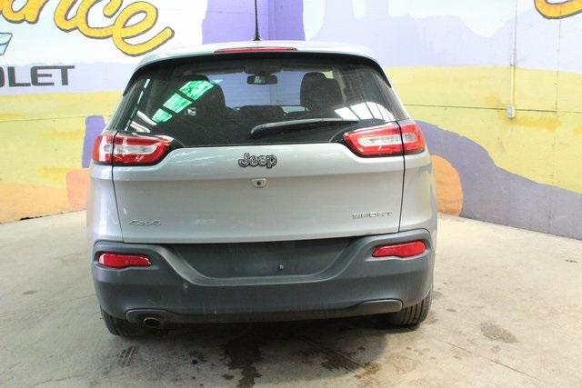 used 2015 Jeep Cherokee car, priced at $9,900