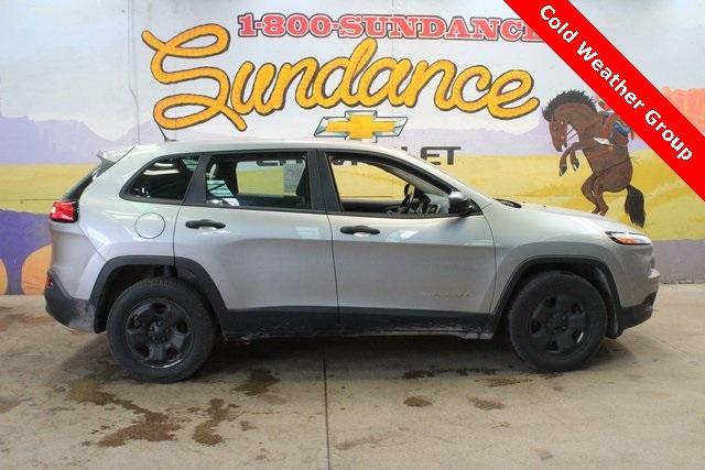 used 2015 Jeep Cherokee car, priced at $9,500