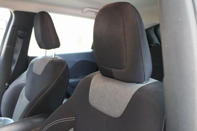 used 2015 Jeep Cherokee car, priced at $9,900
