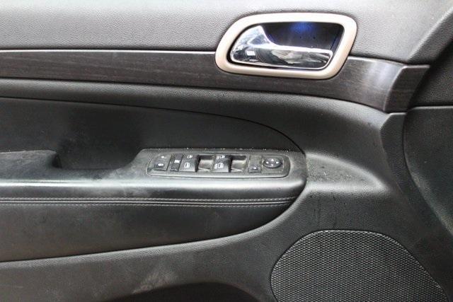 used 2014 Jeep Grand Cherokee car, priced at $10,900