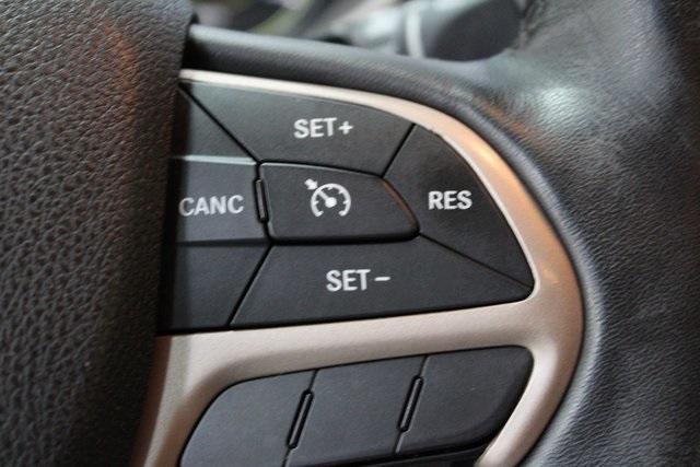 used 2016 Jeep Cherokee car, priced at $15,900