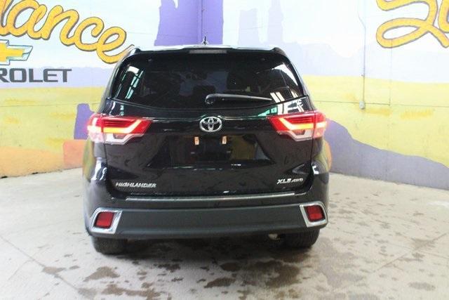 used 2019 Toyota Highlander car, priced at $30,900